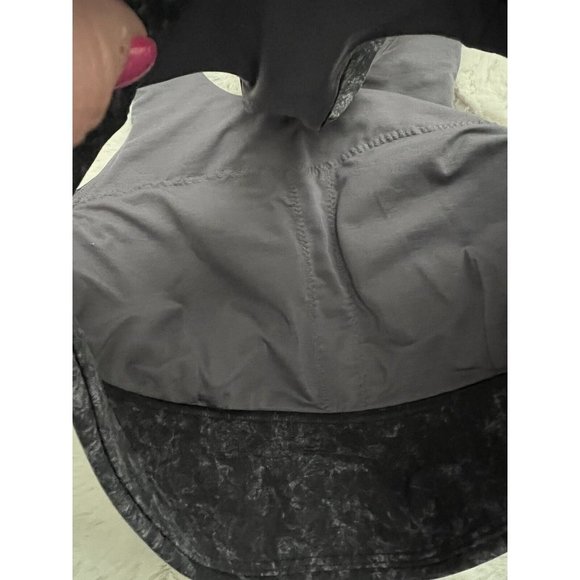 Lululemon Wonder Train Long Line Bra Size 4 Black Purple Excellent With Size Tag - Picture 4 of 6